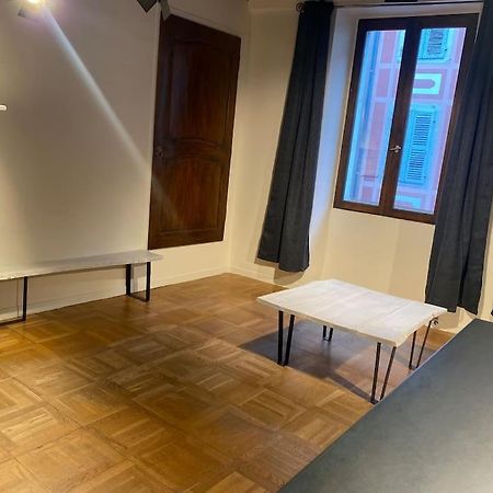 Appartement Le Carré Carnot Annecy Extérieur photo