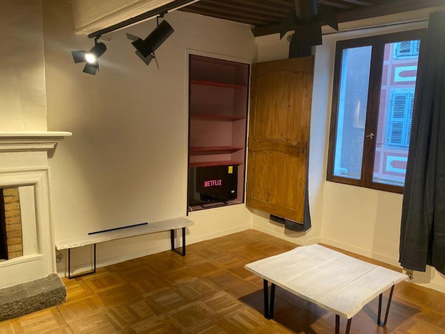 Appartement Le Carré Carnot Annecy Extérieur photo